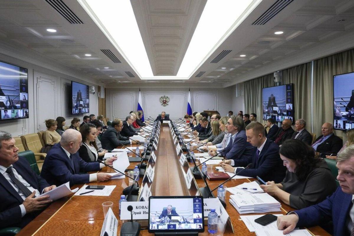 Качество и безопасность пищевой продукции обсудили в Совете Федерации Качество и безопасность пищевой продукции обсудили в Совете Федерации