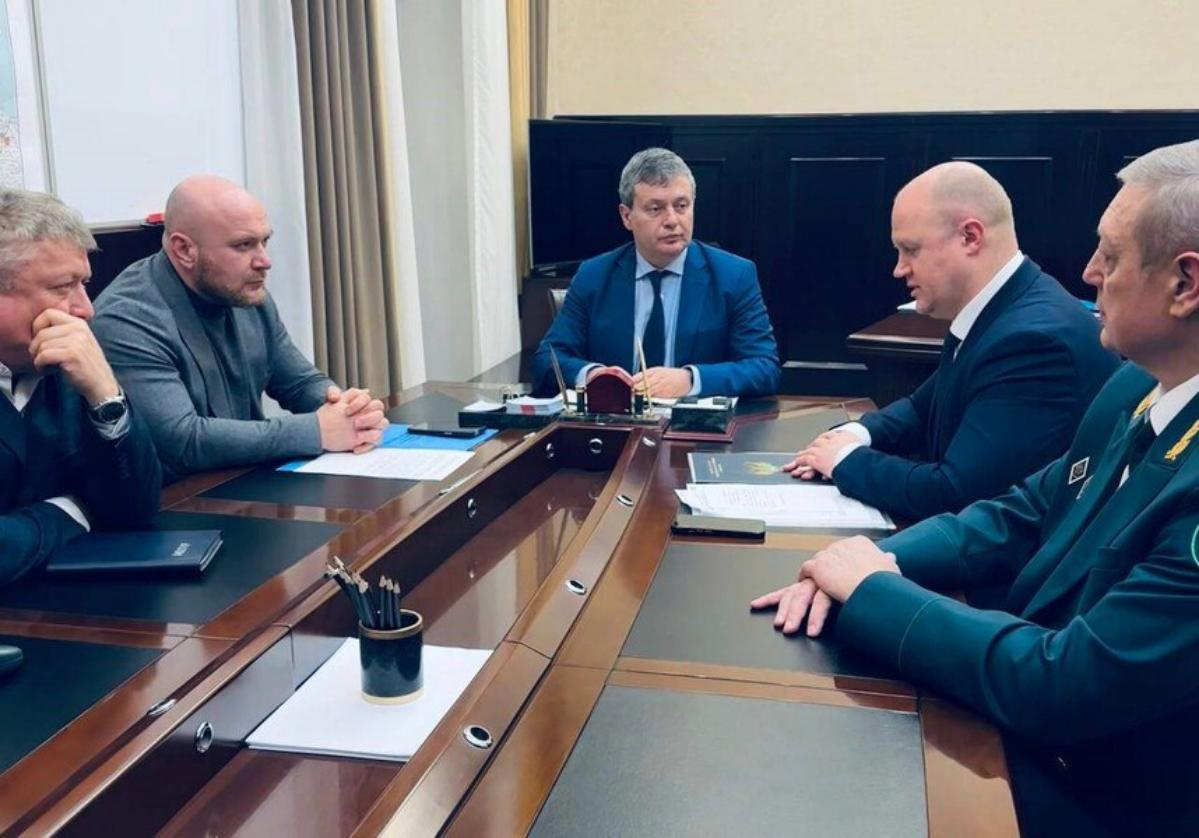 Росстандарт провёл мониторинговую закупку топлива для целей госконтроля и надзора Росстандарт провёл мониторинговую закупку топлива для целей госконтроля и надзора