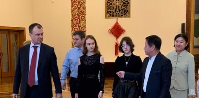 Встречи в посольстве КНР в России