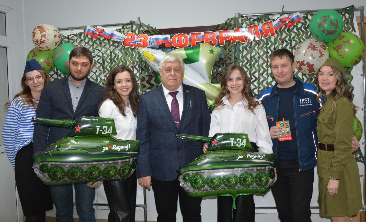 В честь Дня защитника Отечества