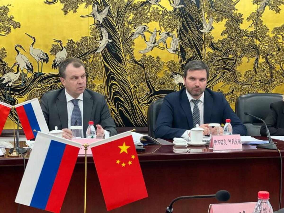 Встреча руководителей органов по стандартизации России и Китая Встреча руководителей органов по стандартизации России и Китая
