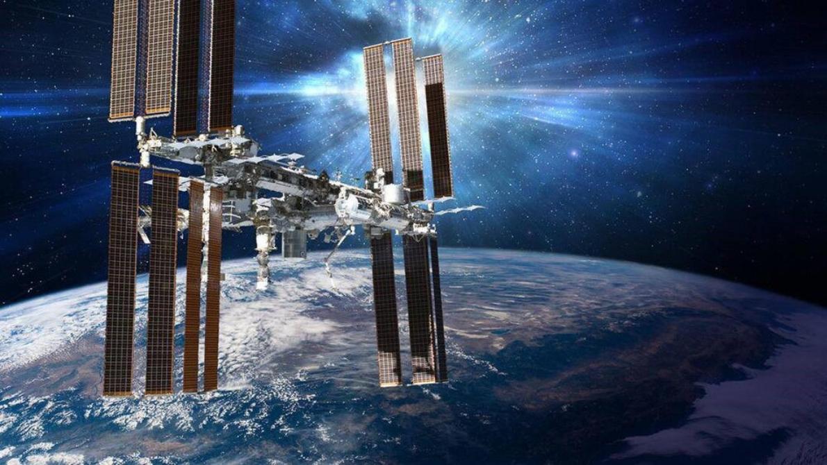 Эксперты ВНИИФТРИ провели анализ космической пыли на внешних поверхностях МКС